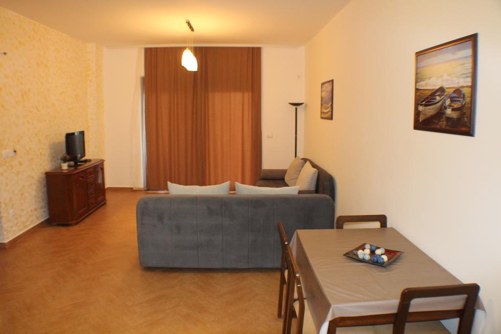 Apartments Kan Ulcinj Exterior foto